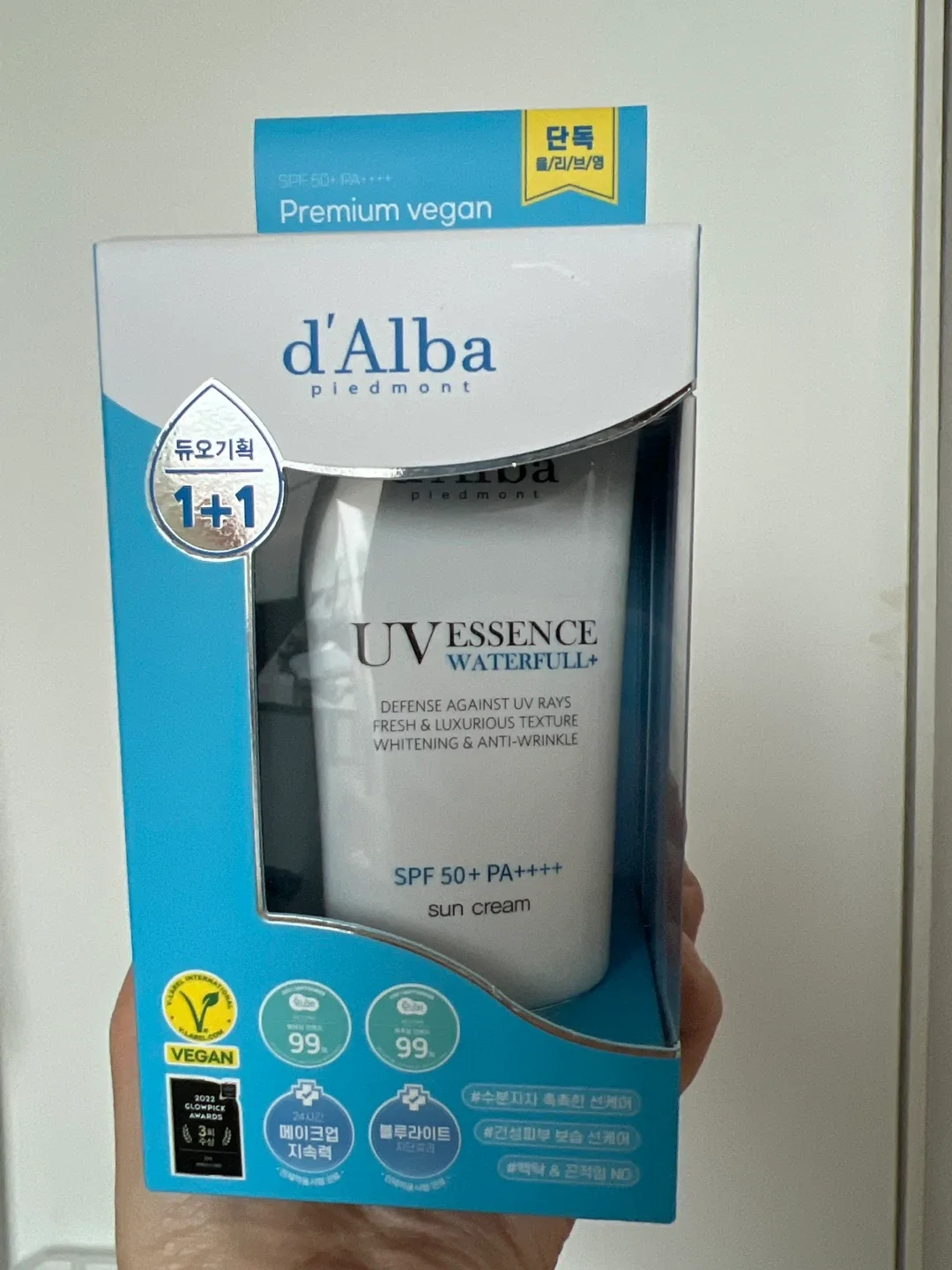 달바 워터풀 에센스 선크림 SPF50+ PA++++