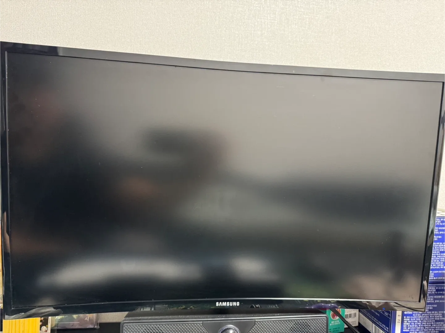 삼성 커브드 LED 모니터 27인치,레이저 블랙위도우 키보드, 로지텍 g102 유선 마우스