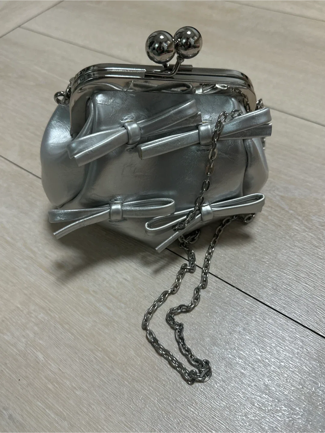 실버 리본 체인 빈티지 가방