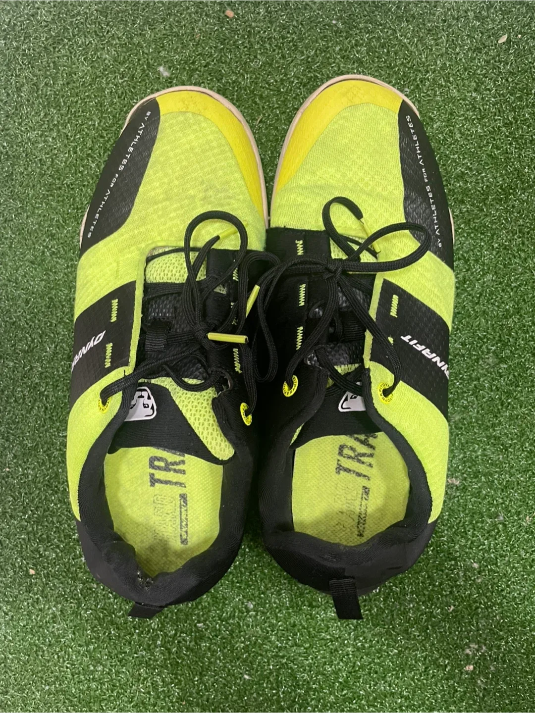 Dynafit 다이나핏 형광 운동화