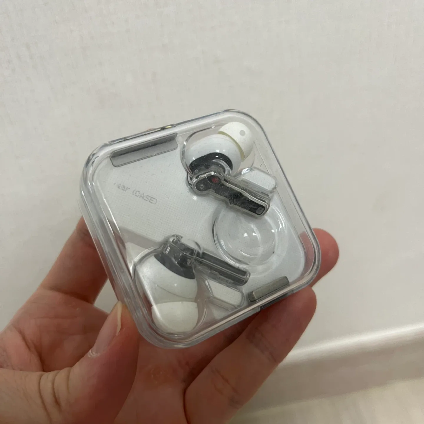 낫싱이어폰