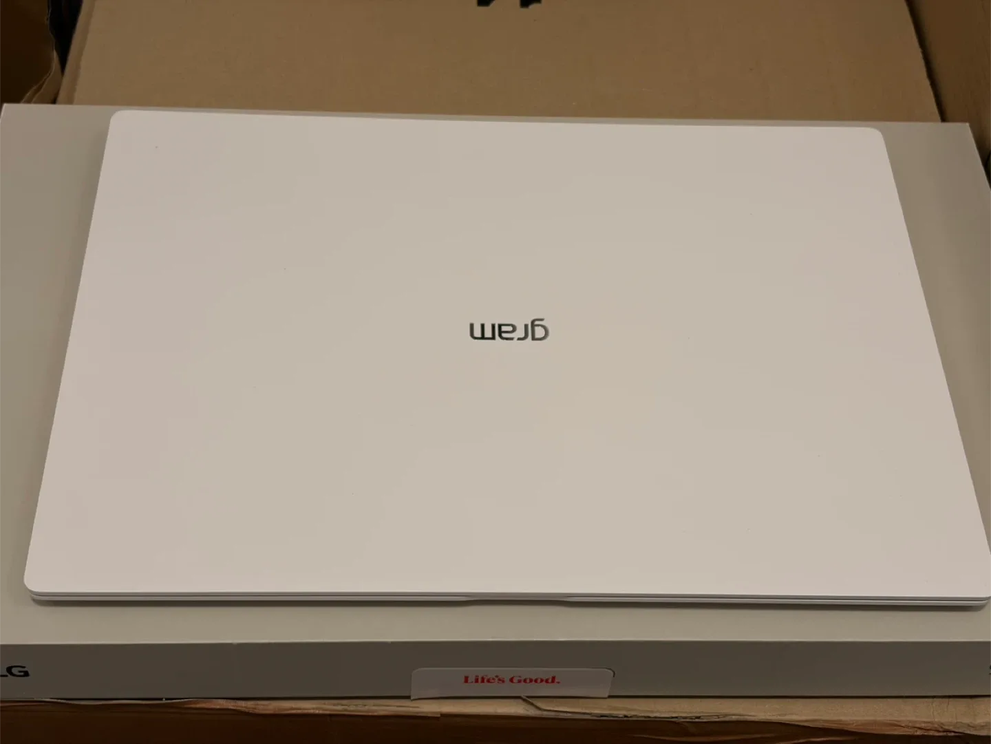 2025 LG 그램 PRO 16인치 16Z90TR-EA5CK 화이트