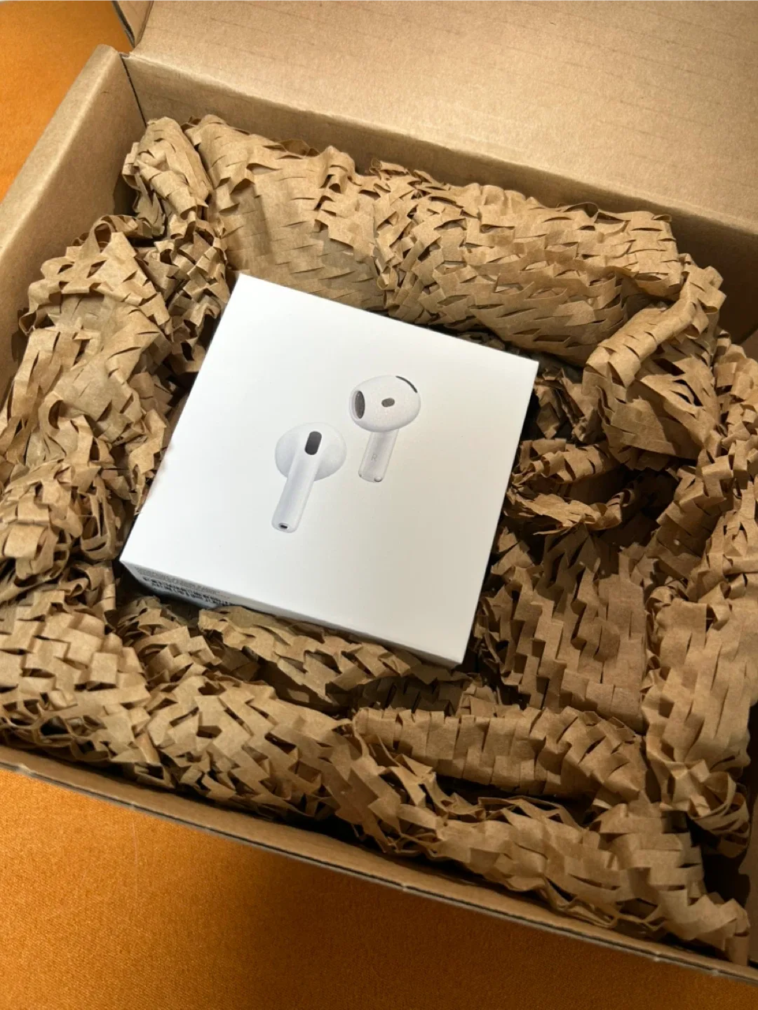 (미개봉) 애플 에어팟 4 노이즈캔슬링