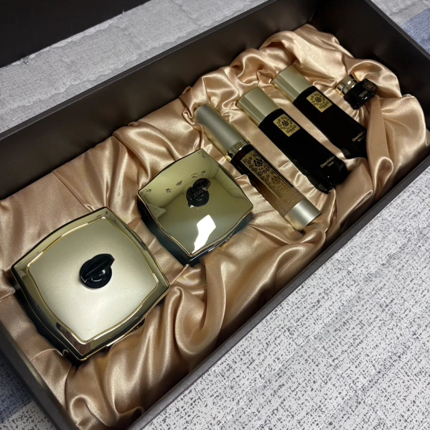 (새상품) 천가선 화장품 풀세트 싸게 내놔요 (정가48만)