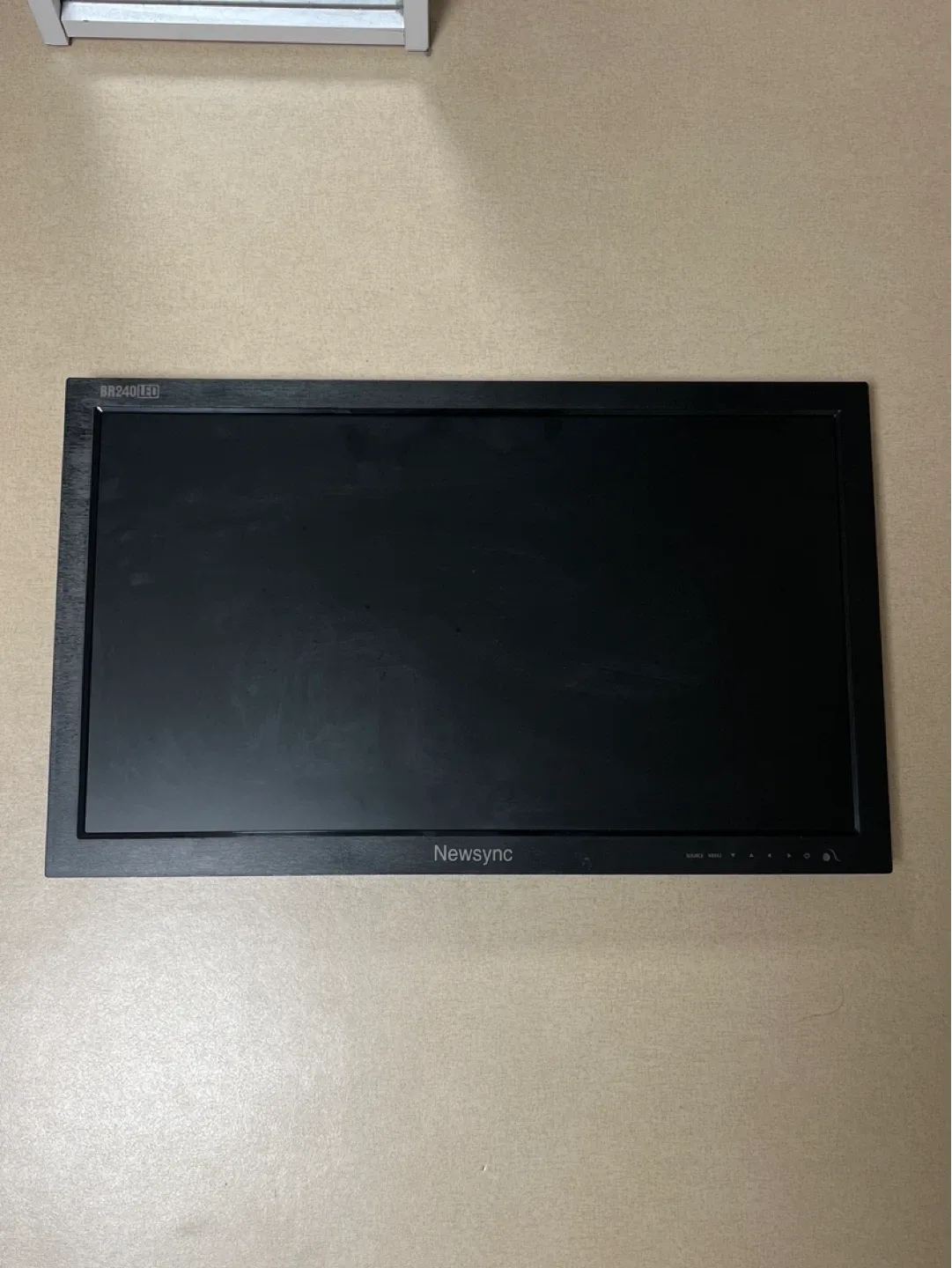 Newsync 24인치 모니터