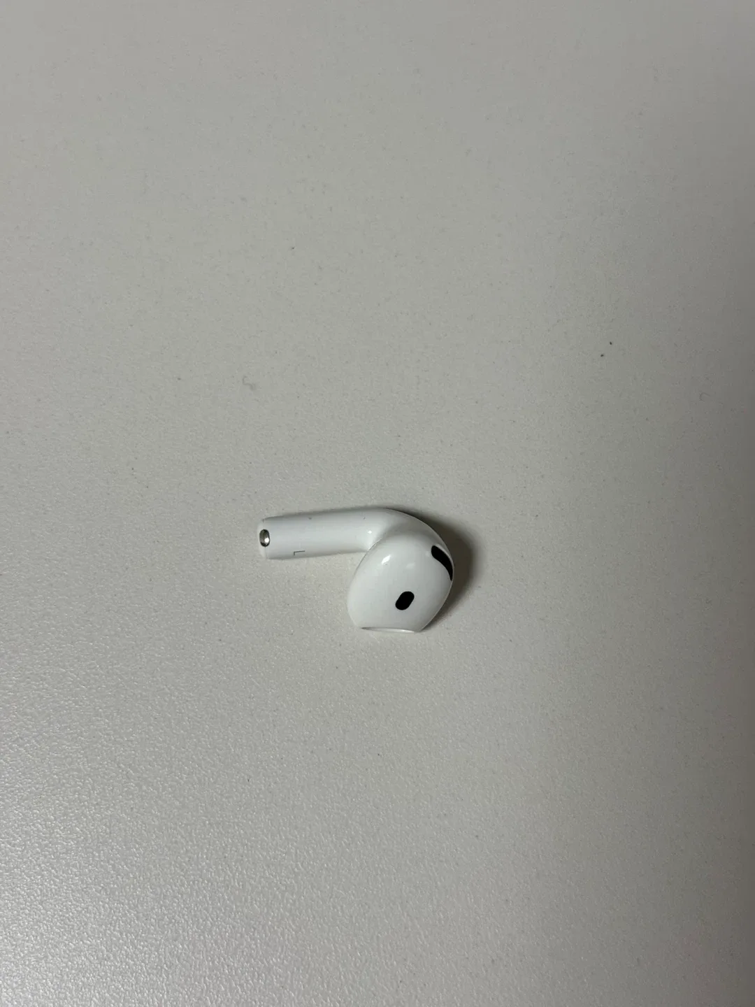 에어팟 4세대 왼쪽 c타입 (노캔o)