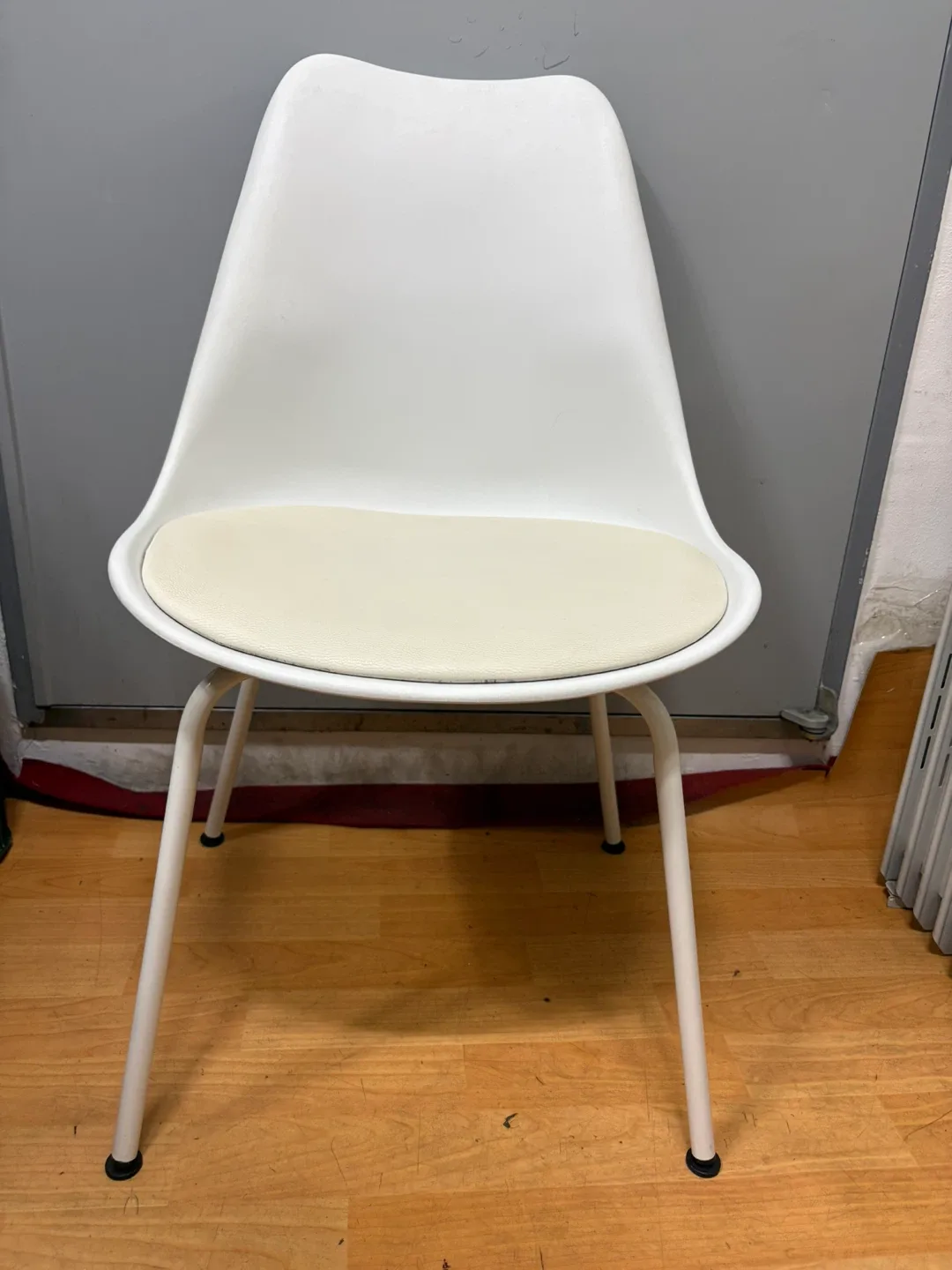 화이트 식탁 의자