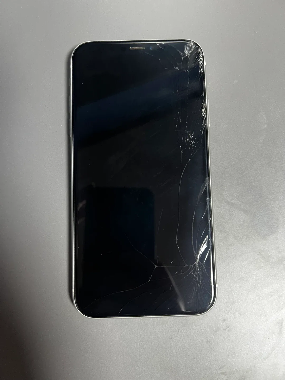 아이폰 XR 화이트 64G 액정파손