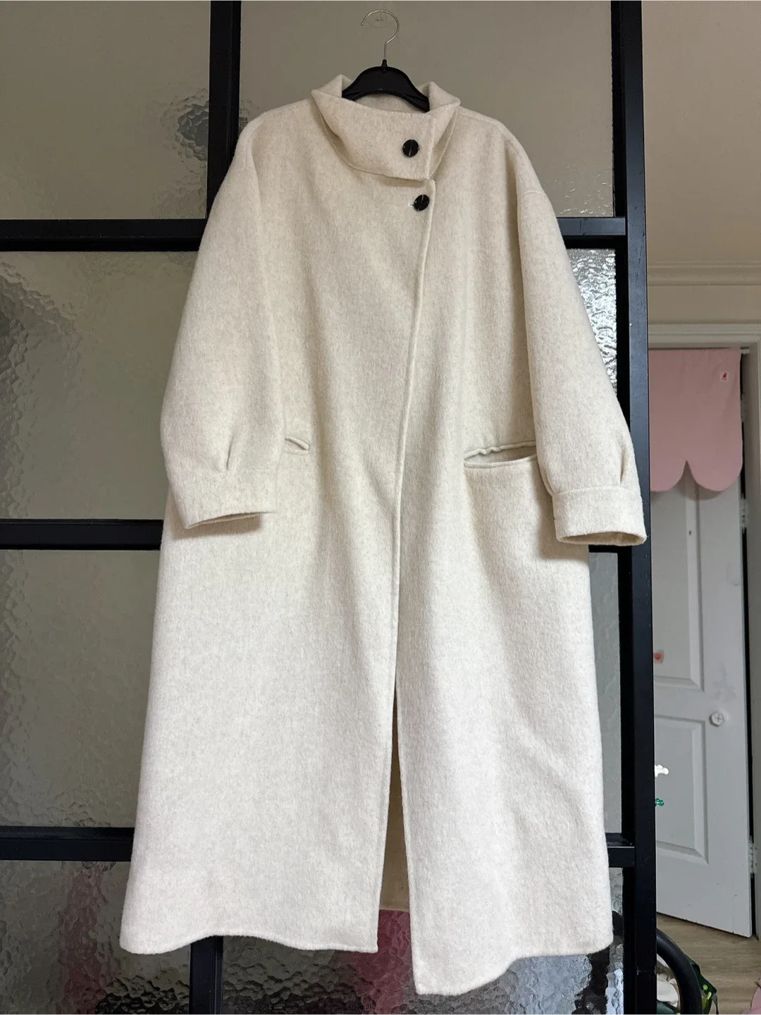 핸드메이드 아이보리 롱 코트