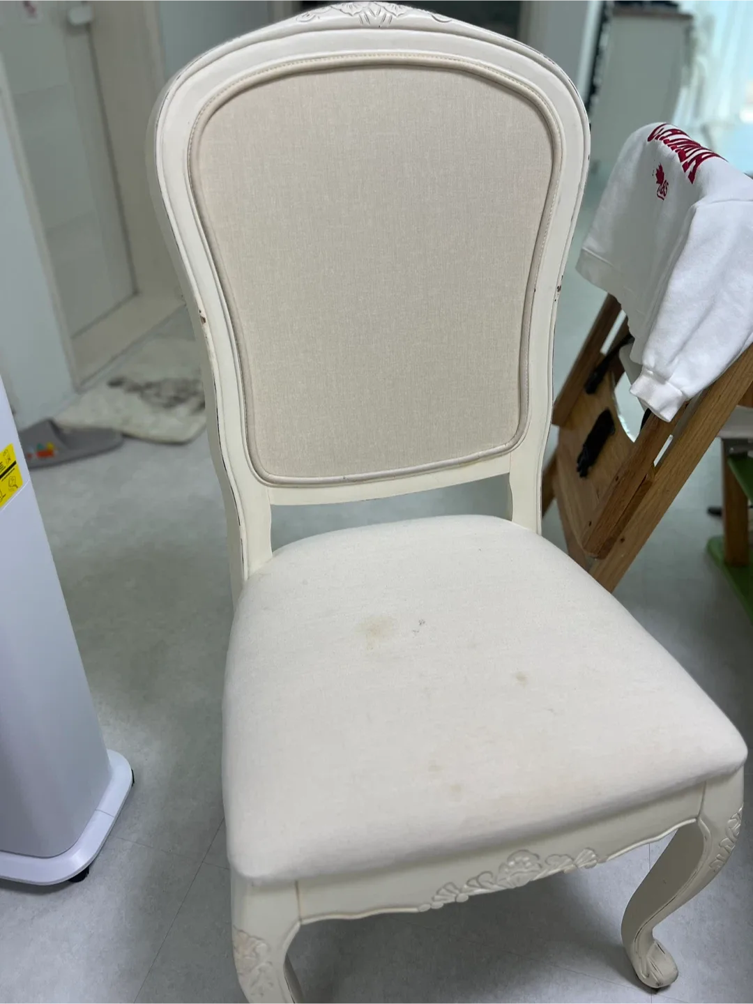 까사미아 식탁의자 2개 일괄