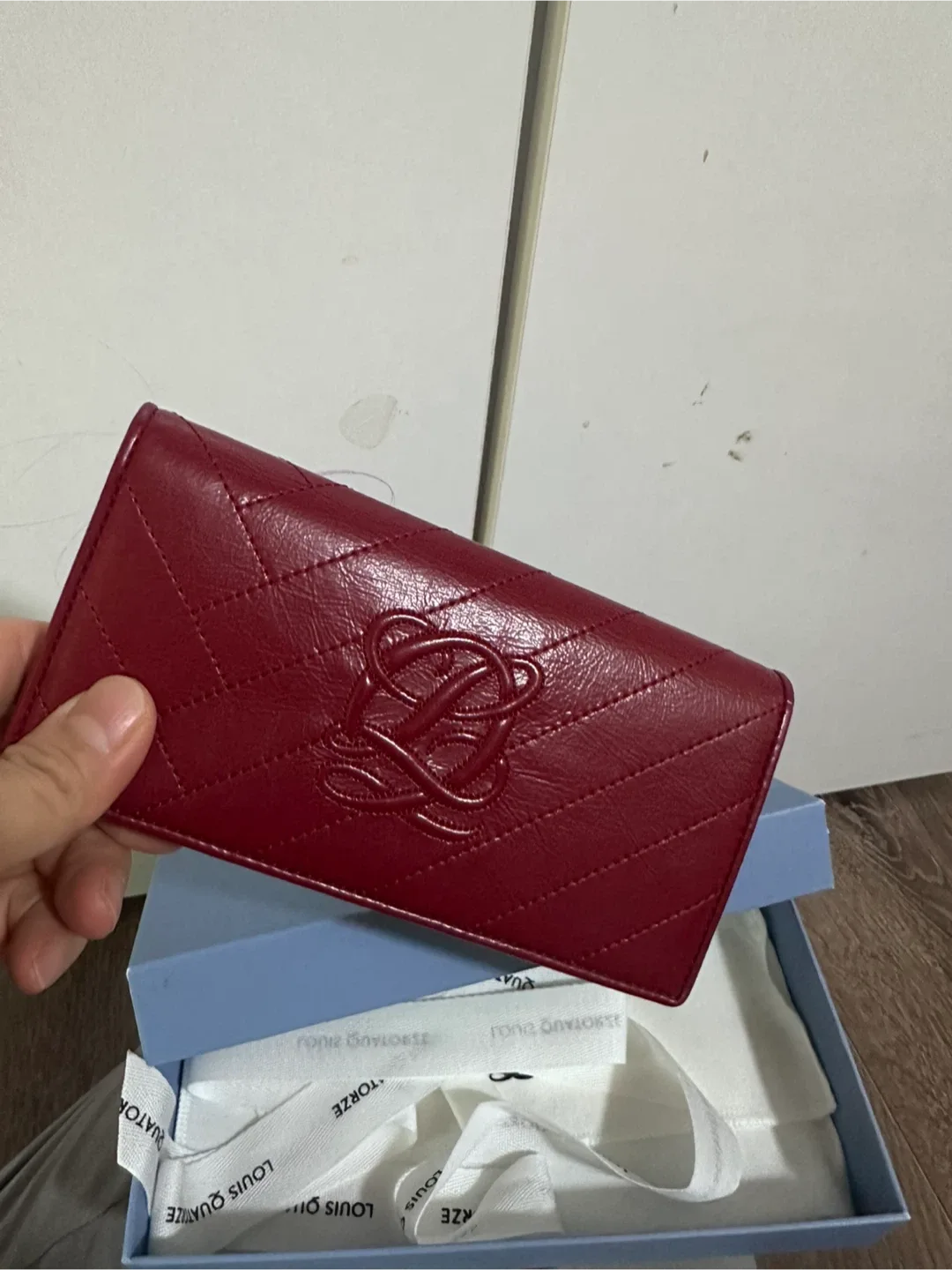 루이까또즈 퀼팅 레드 장지갑
