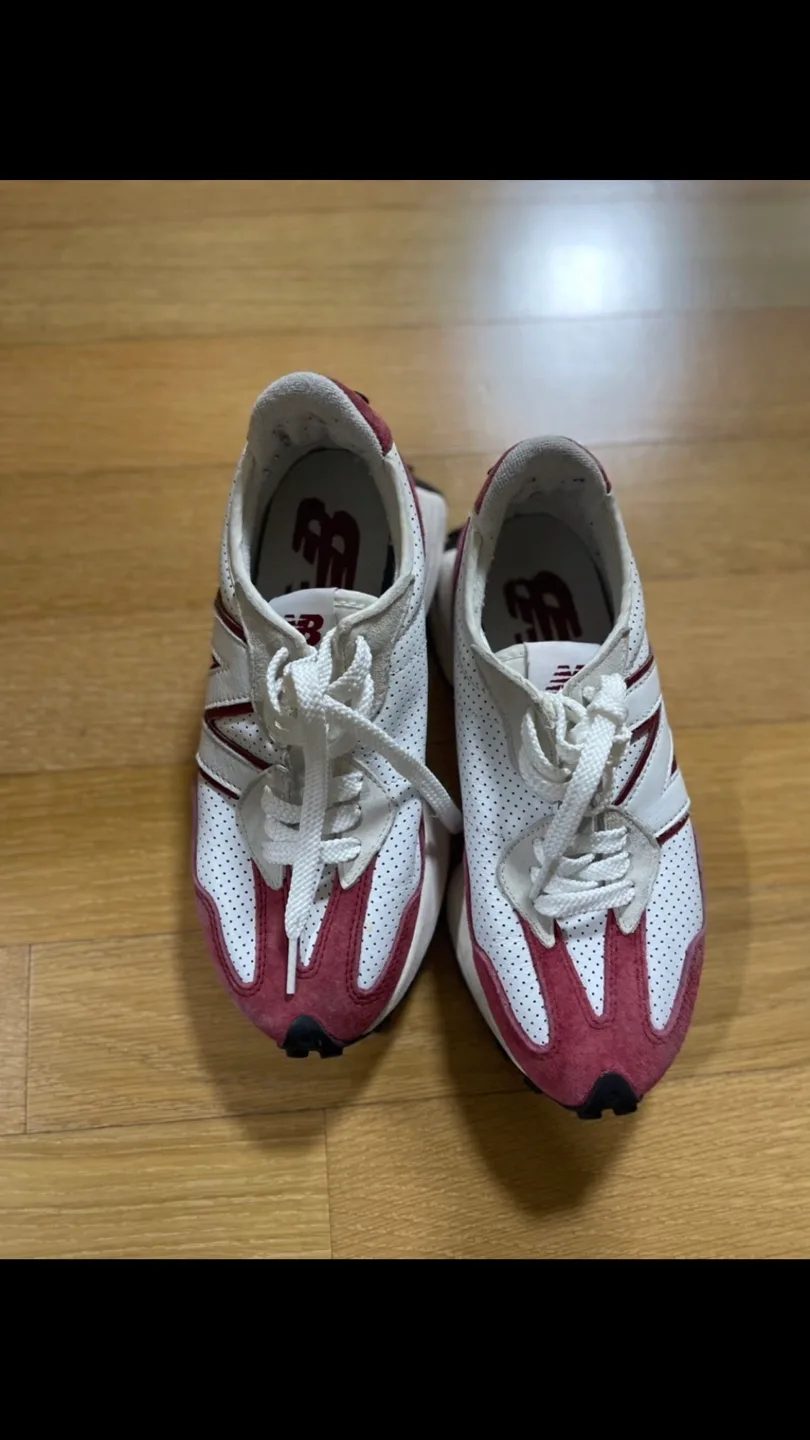 뉴발란스 327 운동화