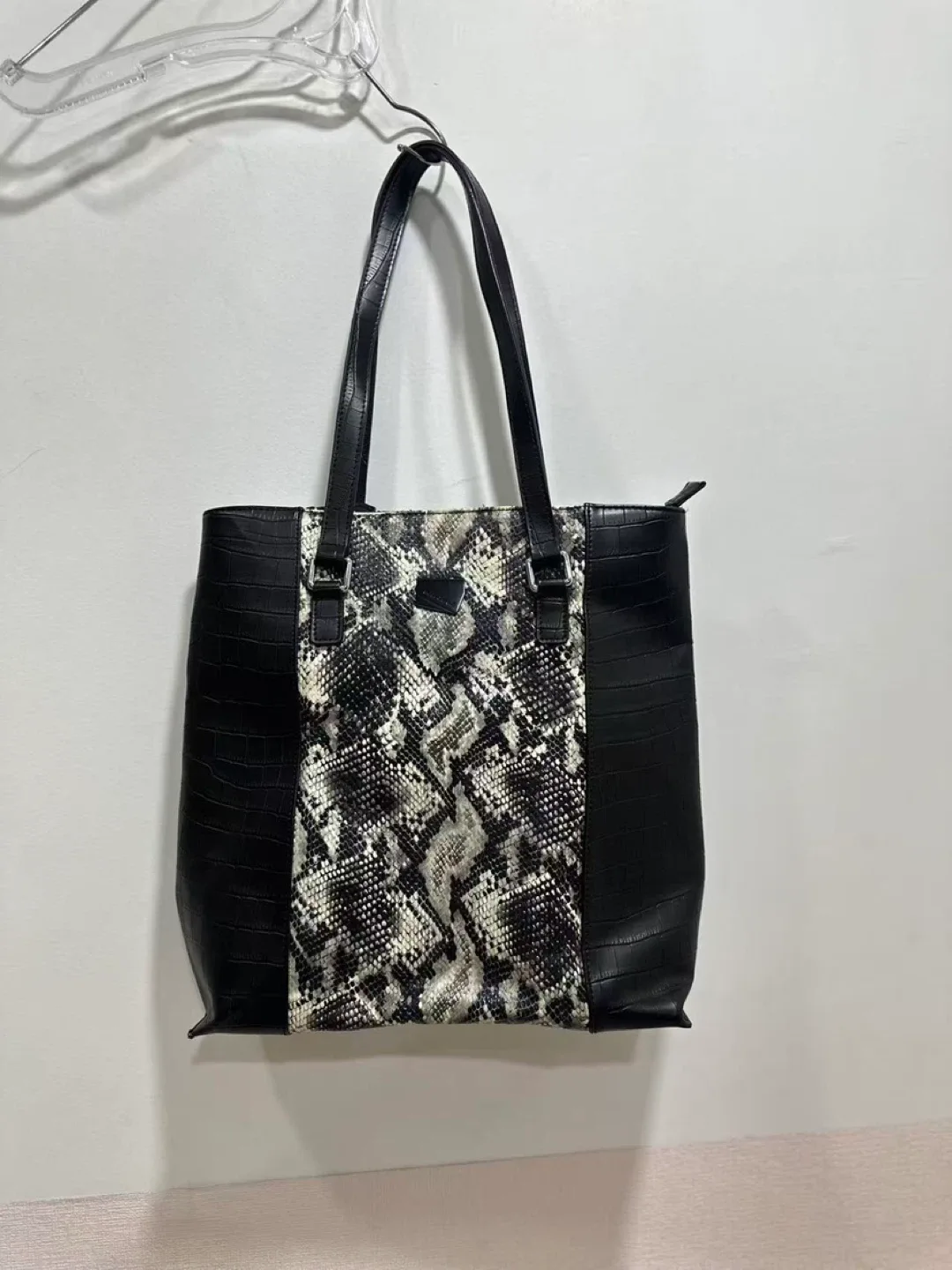 파이톤 브랜드 클러치백