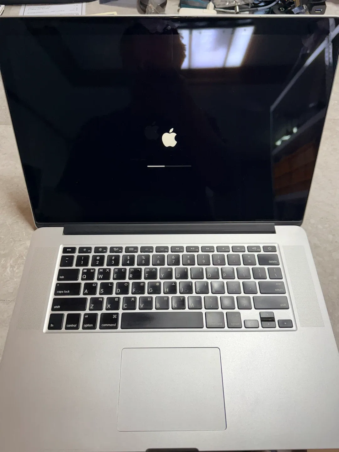 맥북 프로 15인치 i7 16GB 256GB