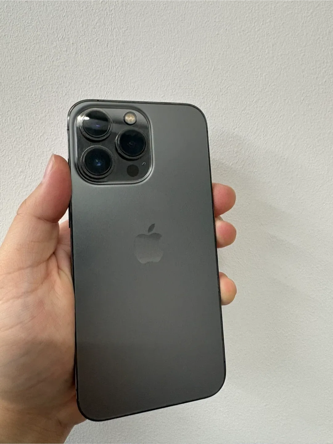 아이폰13pro 128GB 그래파이트 상태 좋습니다