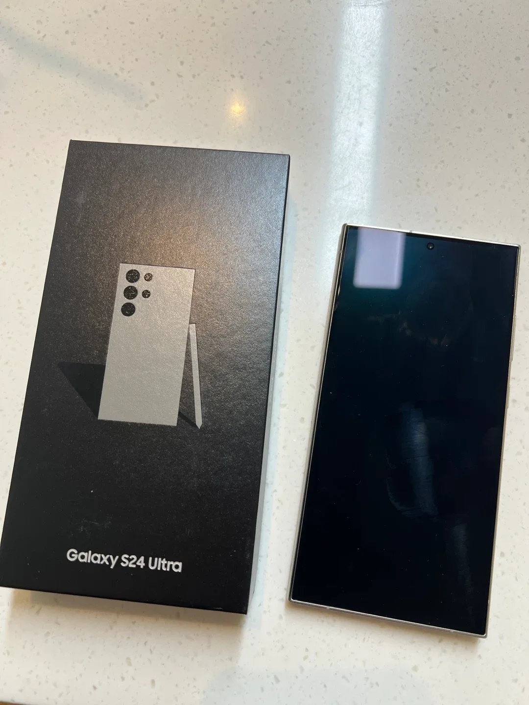 갤럭시 S24 울트라 티타늄 그레이