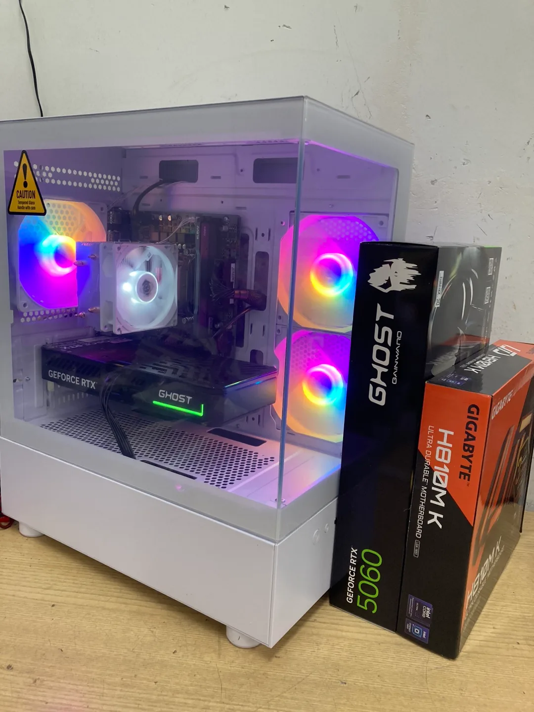 인텔225F / RTX5060 윈도우11 신품 게이밍 컴퓨터 무상보증3년