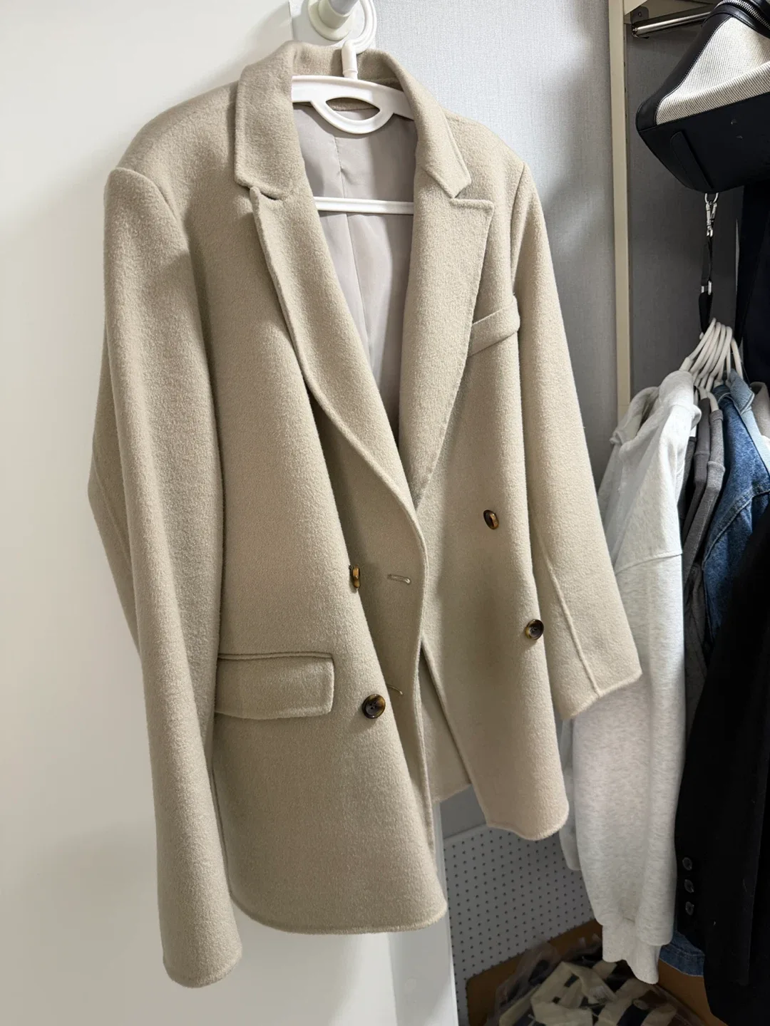 (최신 상태좋음)더블 버튼 핸드메이드 코트 55-66까지