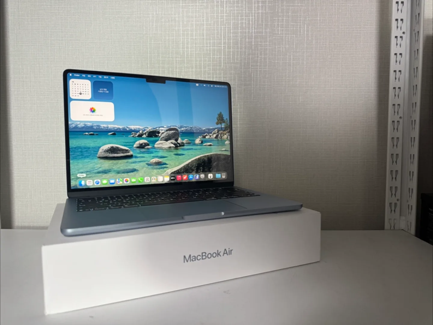 풀박스 새상품급 16GB 512GB M5 13인치 맥북에어