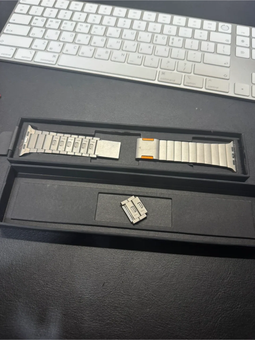 유어보이 애플워치 메탈 스트랩 실버 42/44/45mm