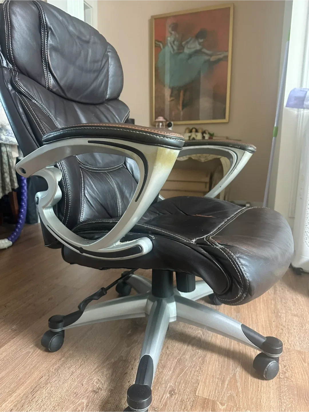 가죽 사무용 의자