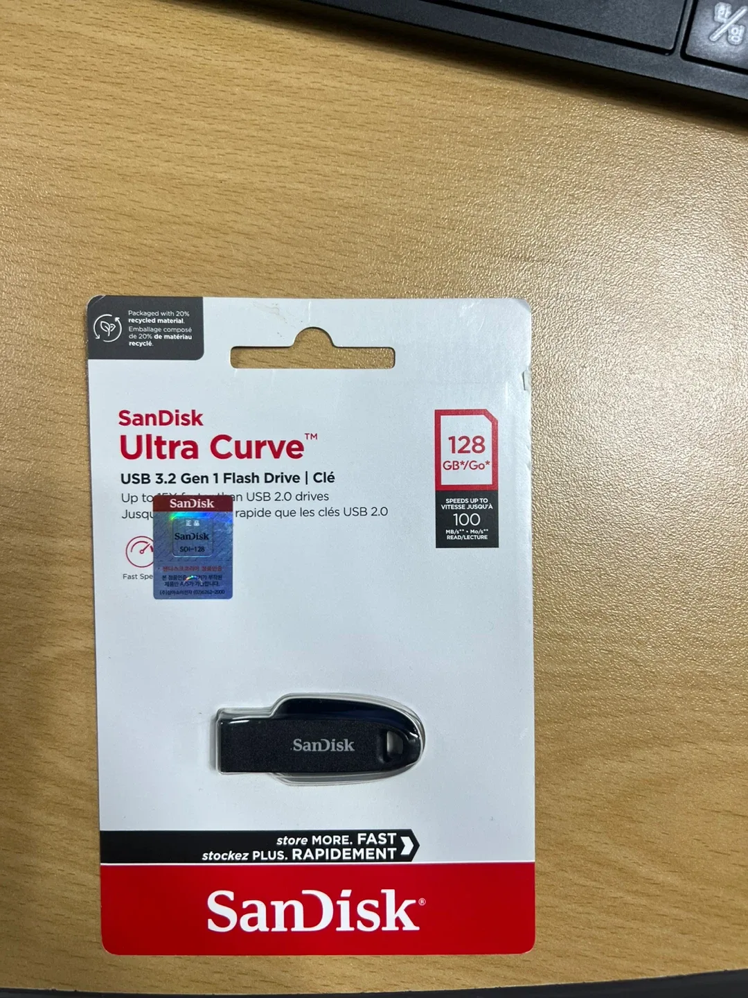 샌디스크 Ultra Curve 128GB USB 3.2 Gen 1 플래시 드라이브