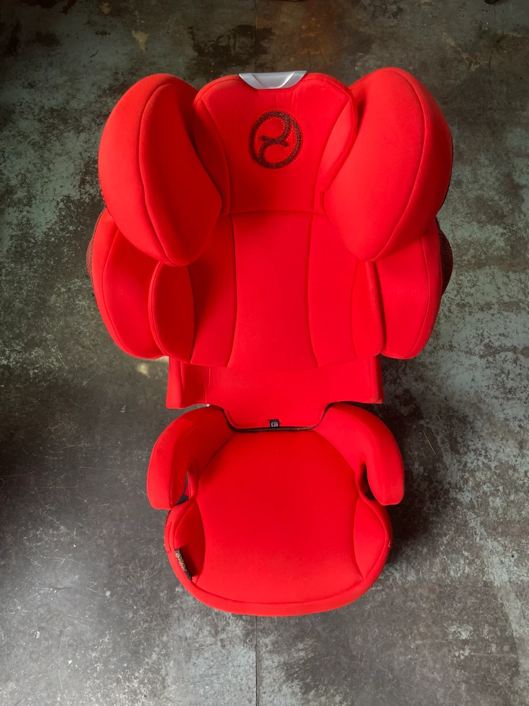 싸이벡스 주니어 카시트