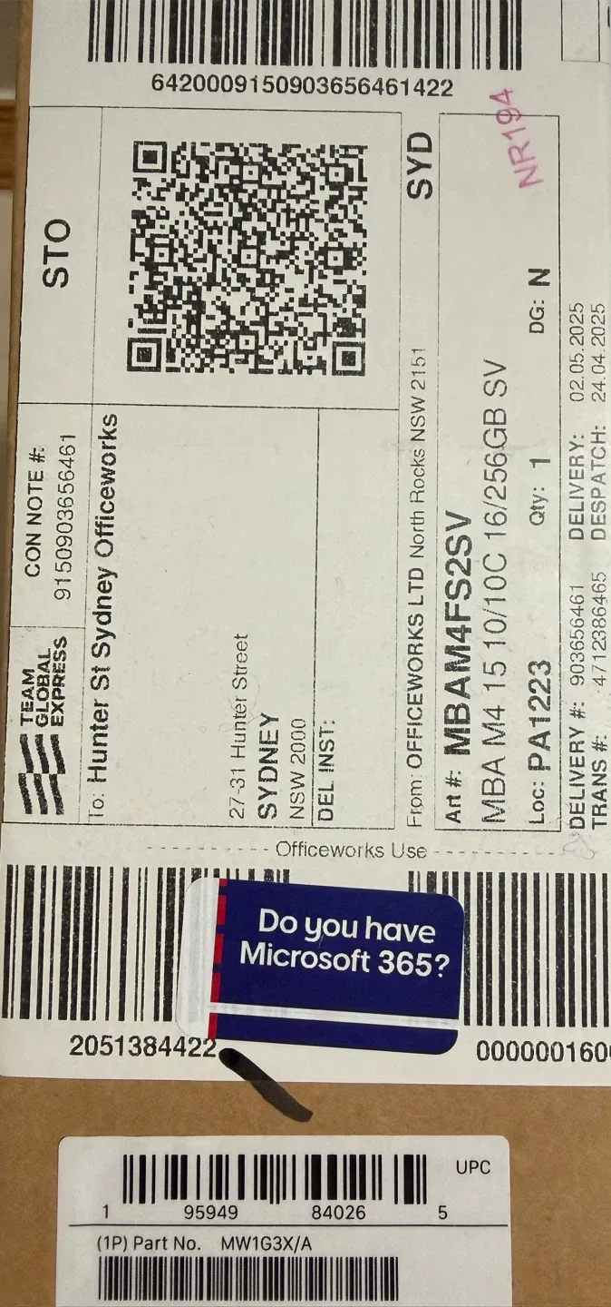 맥북에어 15 M4 실버 기본형(16GB/256GB) 영문키보드 미개봉 미사용품