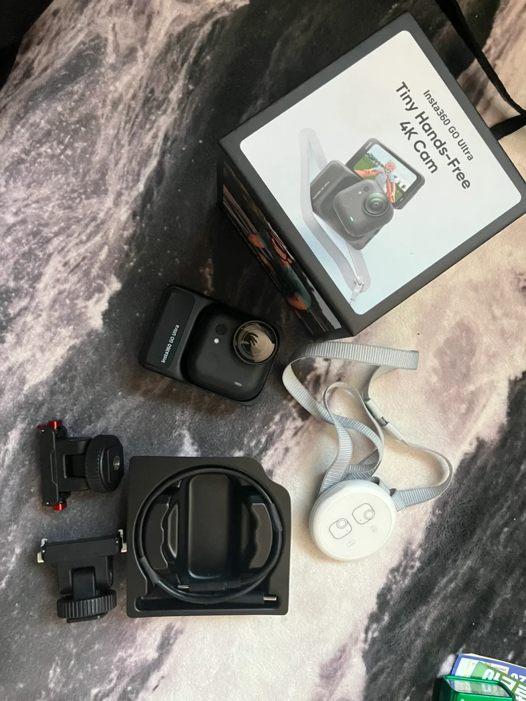 인스타360 Go Ultra 블랙 128GB
