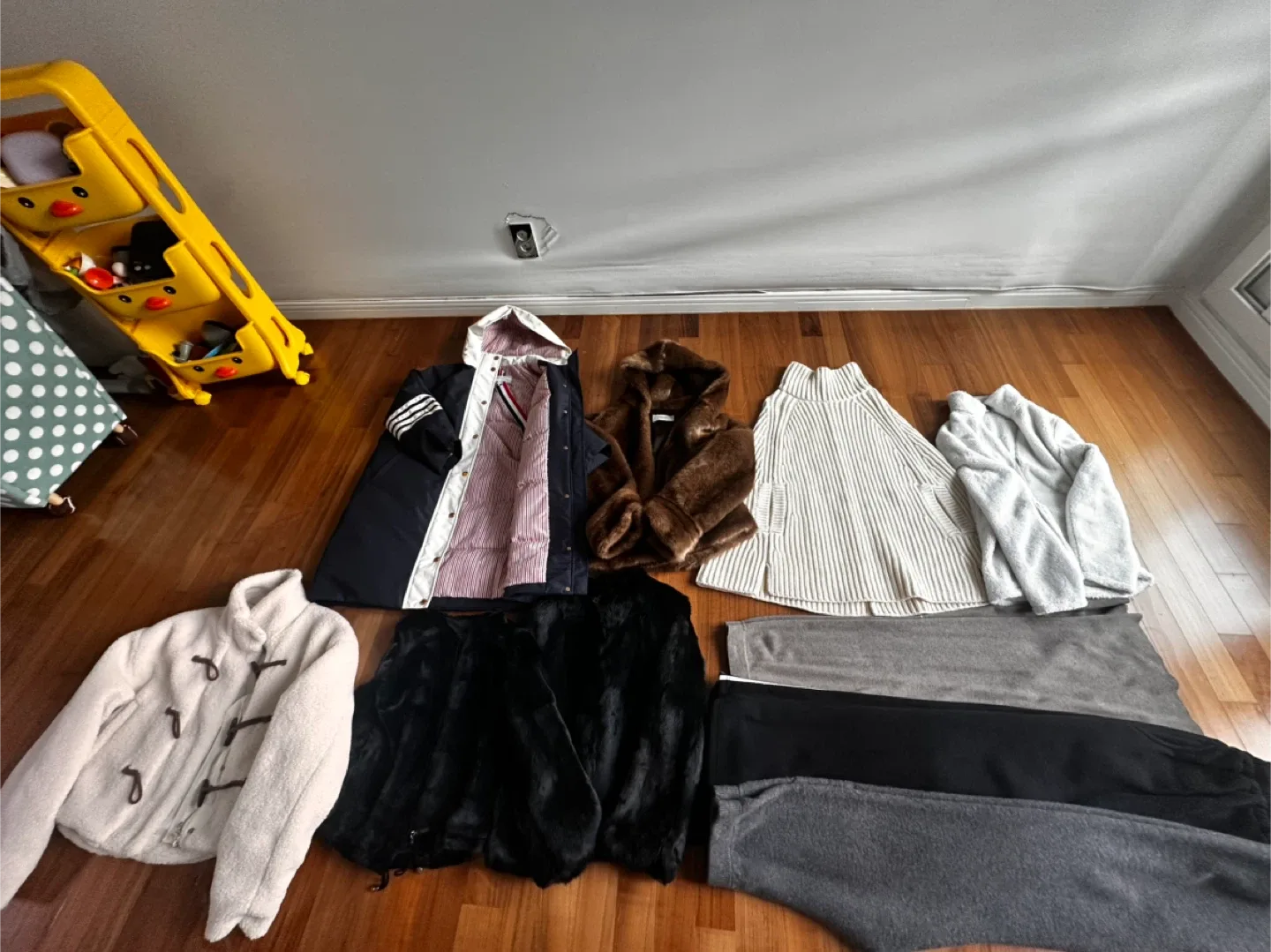 여자 고급 겨울 코트 바지 (싸게 파는거니 내고는 사양합니다)