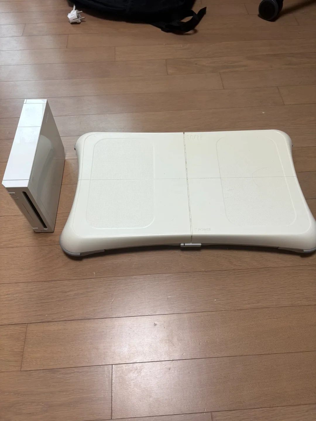 닌텐도 Wii 본체 + 위핏 밸런스 보드