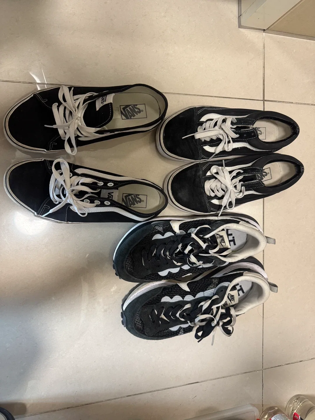 반스, 나이키, 태그호이어, 폴스미스, 캘빈클라인 시계 및 신발 일괄