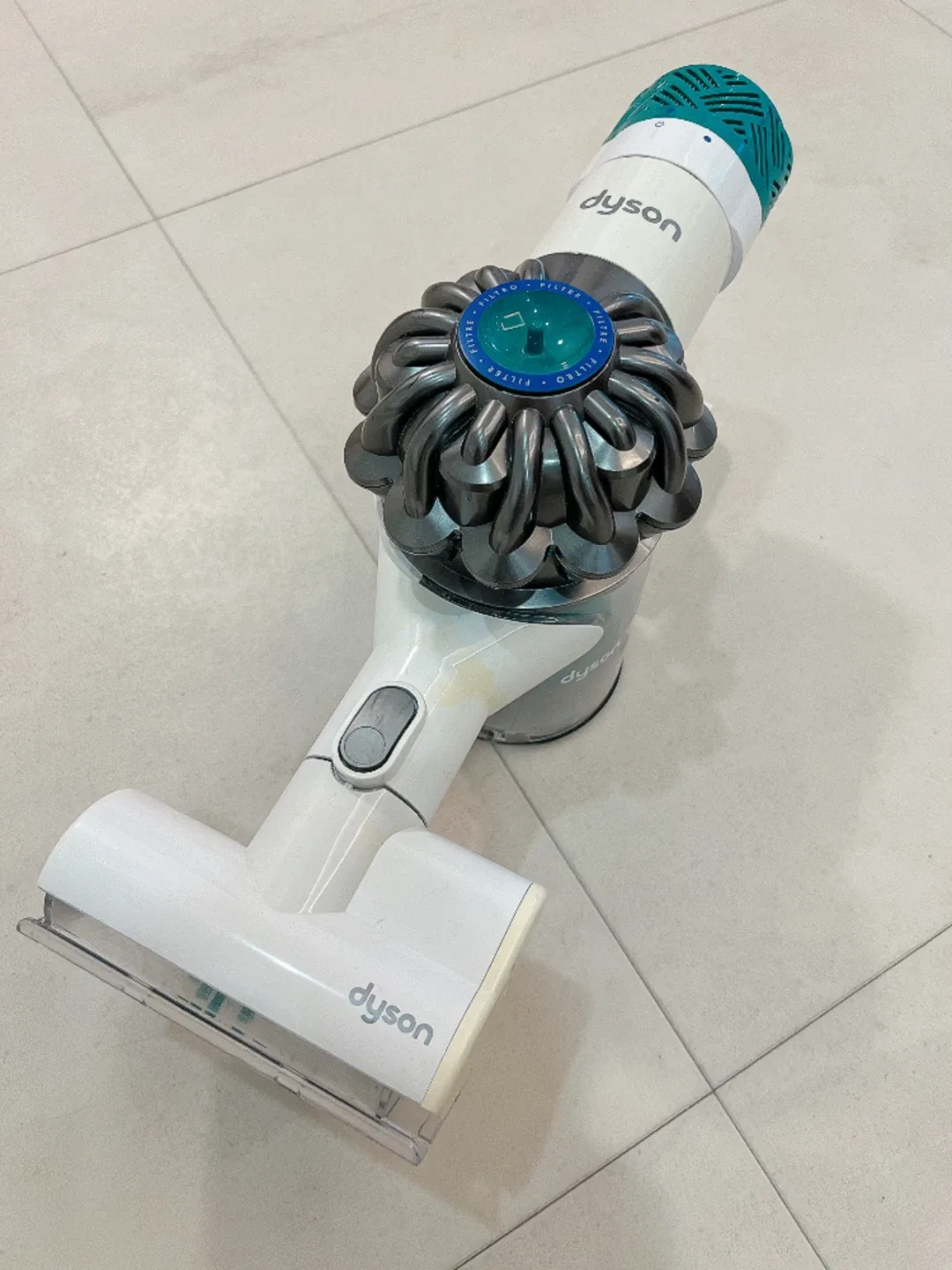 다이슨 V6 매트리스 무선 핸디 청소기