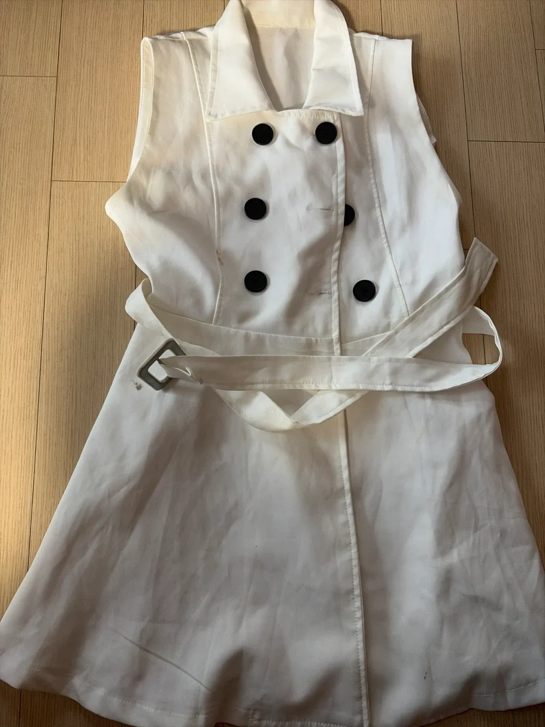 버튼 포인트 원피스 팝니다 s