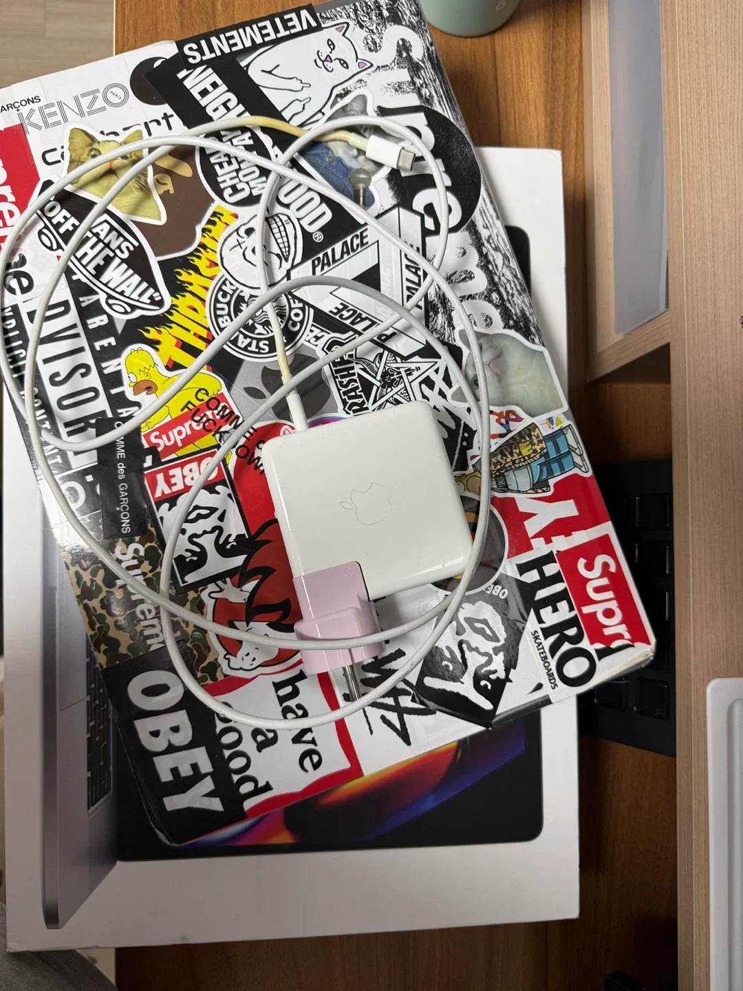 맥북 프로 16인치 2019 i9 팝니다. 풀박스