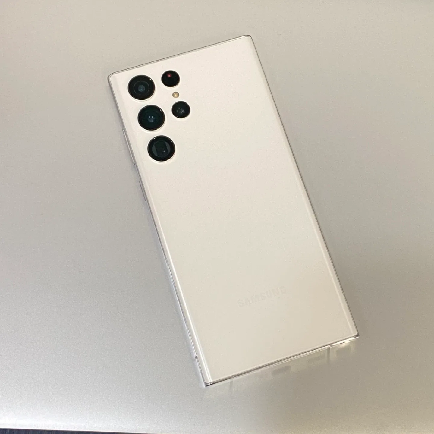 S급/ 갤럭시S22울트라 512GB