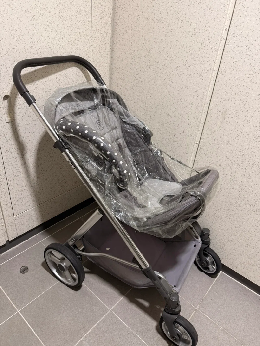 재당근 리안 솔로 유모차