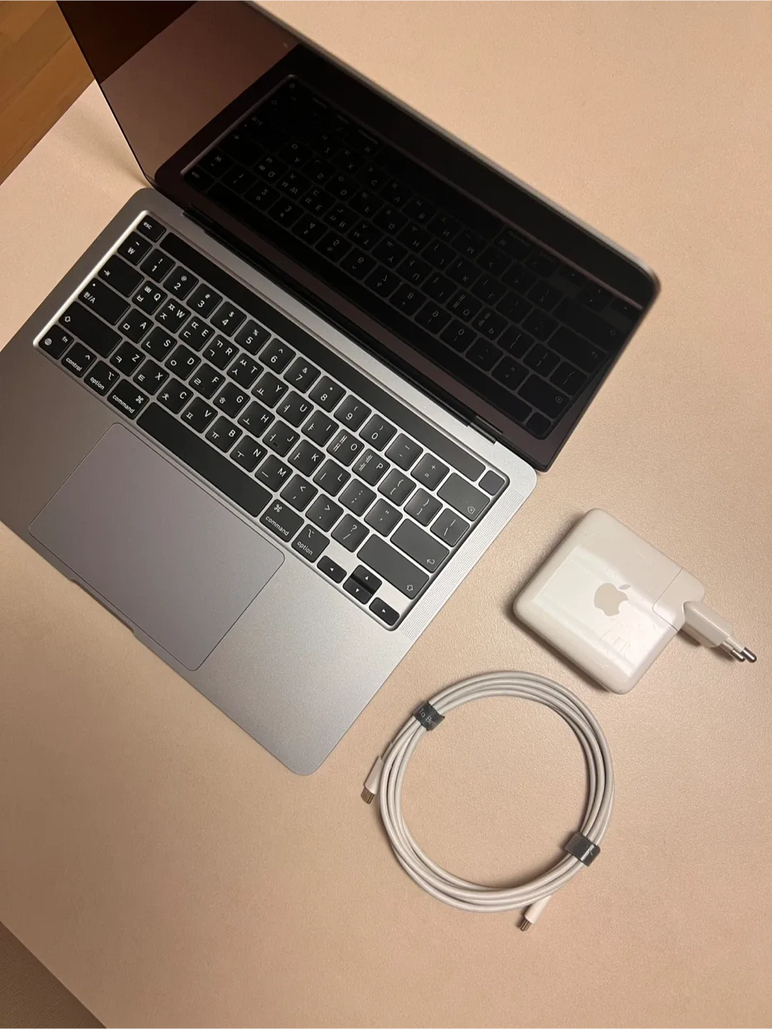 애플 맥북 프로 M1 13인치 8gb 512g 92%