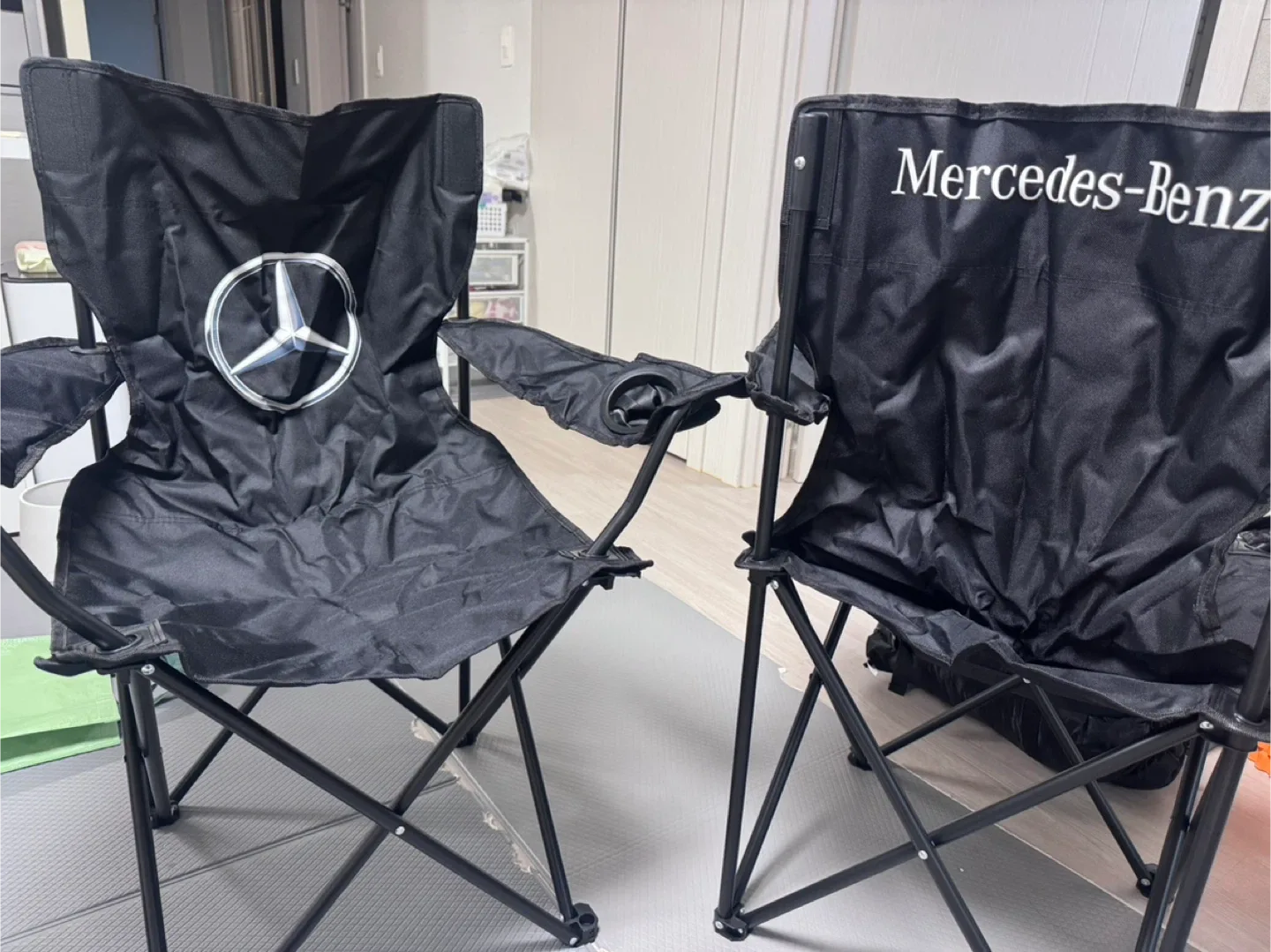 벤츠 캠핑 의자 2개 미사용새제품