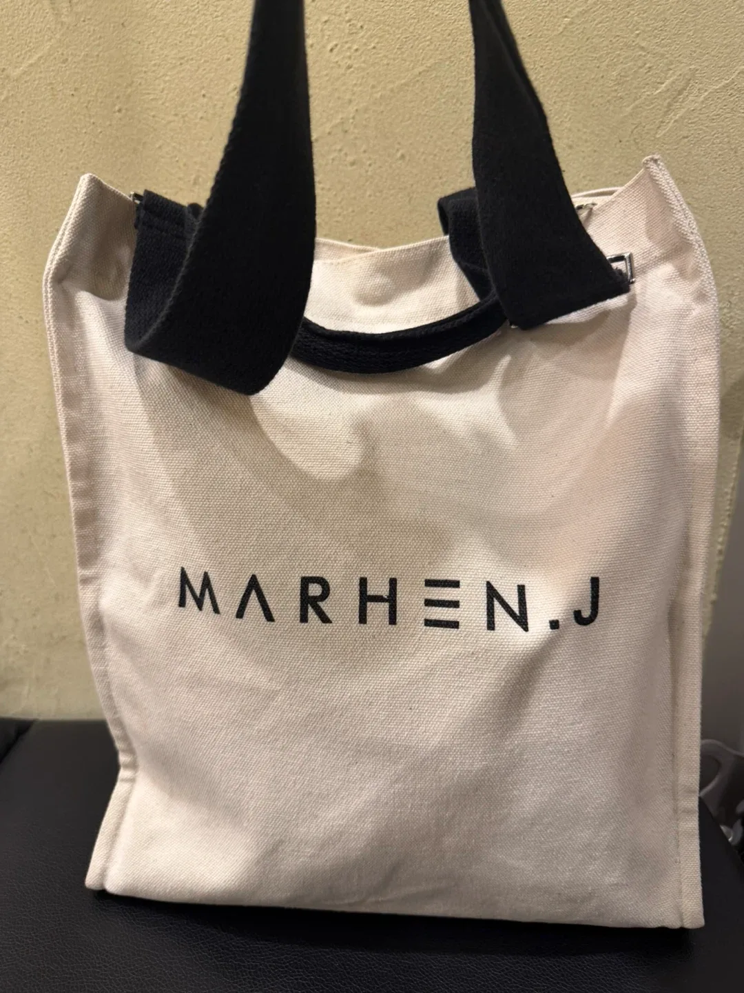 마르헨제이 캔버스백