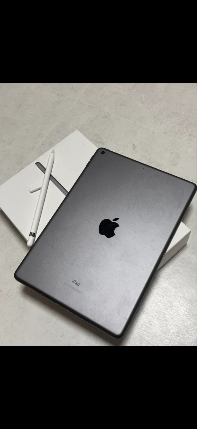 Apple iPad 8세대 + Apple Pencil 1세대