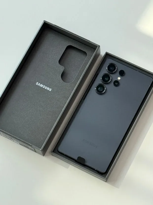 갤럭시 S25 울트라 512GB 블랙 판매합니다