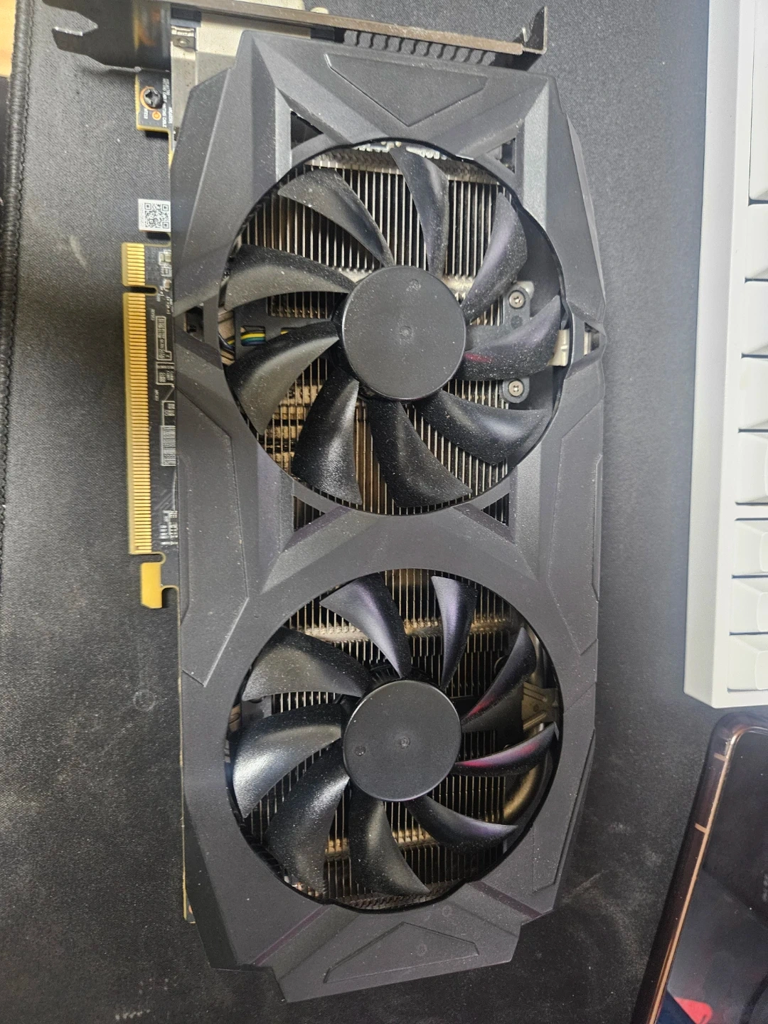 라데온 580 그래픽 카드