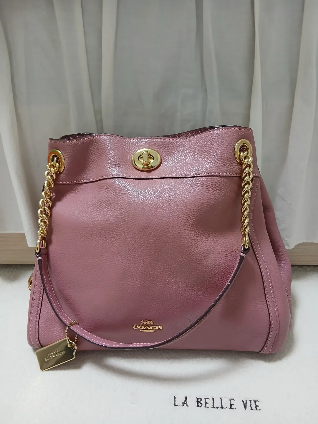 코치 숄더백 진핑크 F1848
