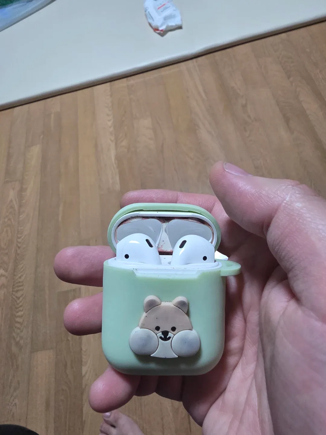 애플 에어팟 2세대