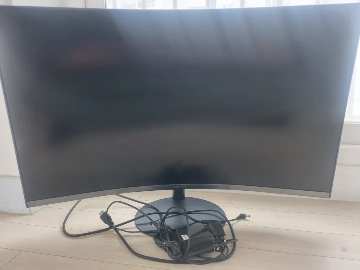 삼성 커브드 모니터 32인치 LC32T550FDK