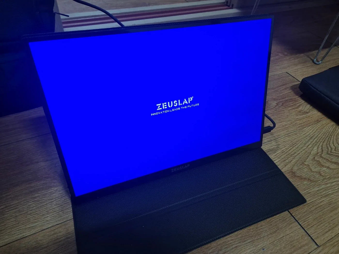 제우스랩 모니터 판매해요