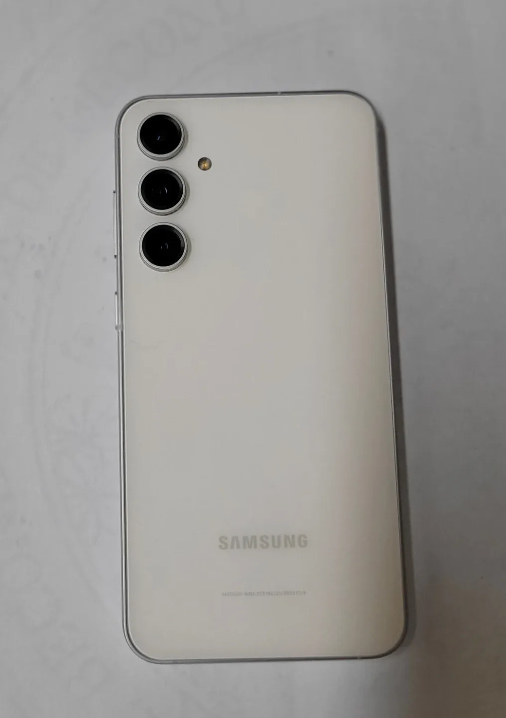 갤럭시  S23FE 256기가