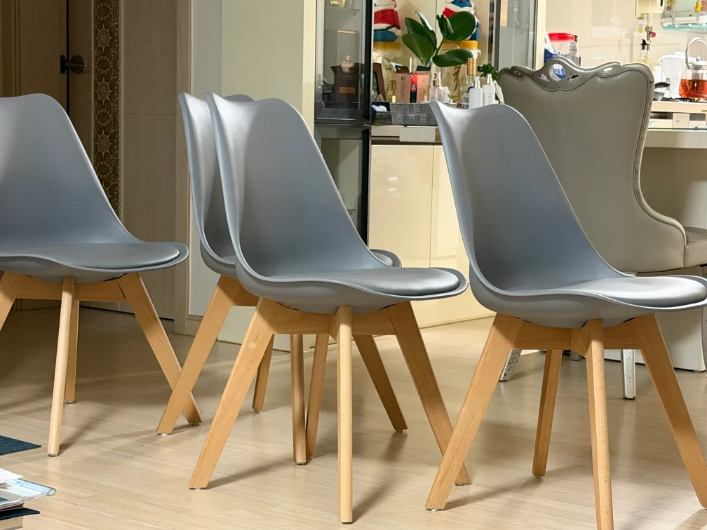 코멧 홈 인테리어 의자