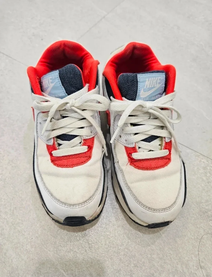 나이키 에어맥스 90 운동화 230사이즈